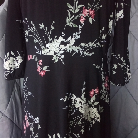 Ralph Lauren Black Floral 3/4 Length Sleeves Midi Sheath Dress Flower Pattern - Picture 6 of 16